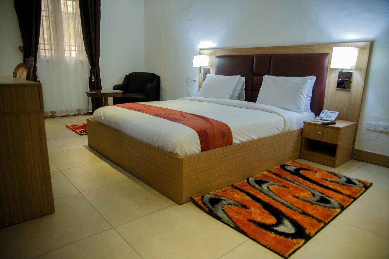 Cubana Suites Mobushipe Exterior foto