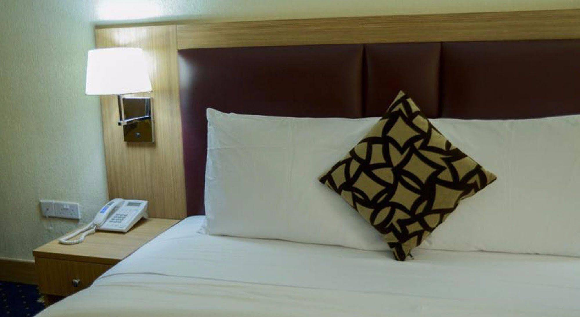 Cubana Suites Mobushipe Exterior foto