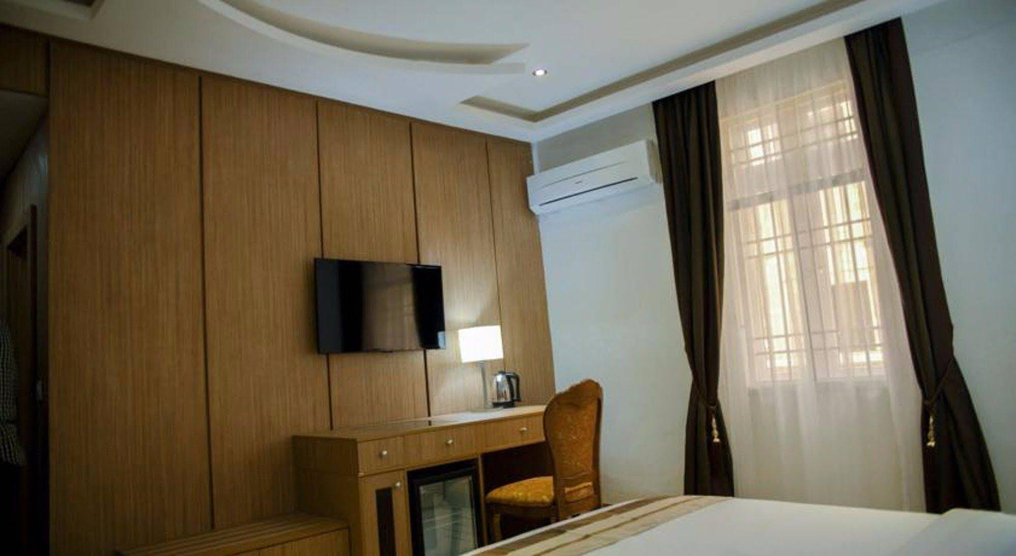 Cubana Suites Mobushipe Exterior foto